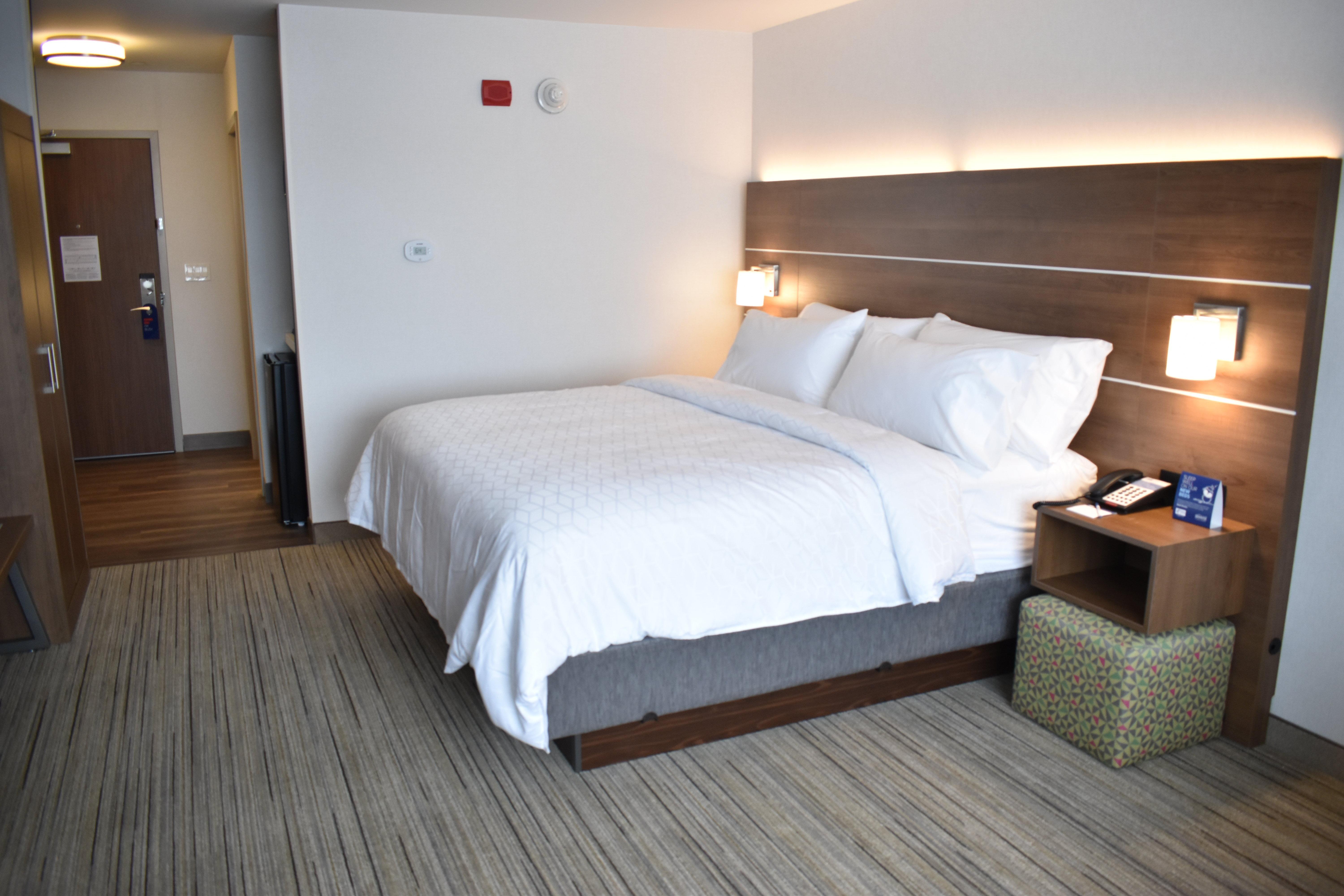 Holiday Inn Express & Suites - Boston South - Randolph, An Ihg Hotel Kültér fotó